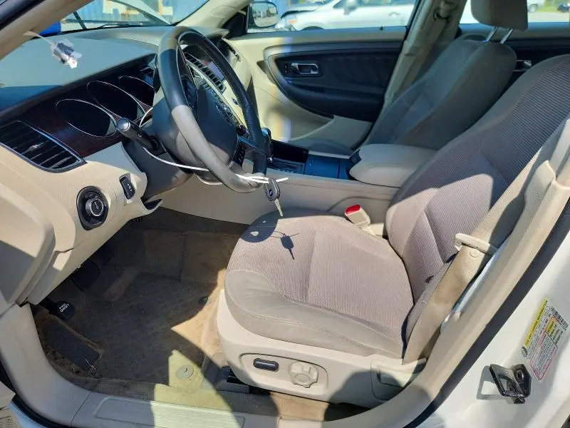 2012 FORD TAURUS SEL  