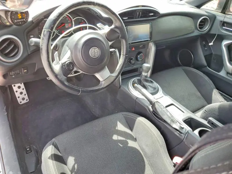 2017 TOYOTA 86 BASE  