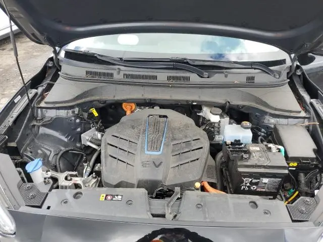 2023 HYUNDAI KONA SE  