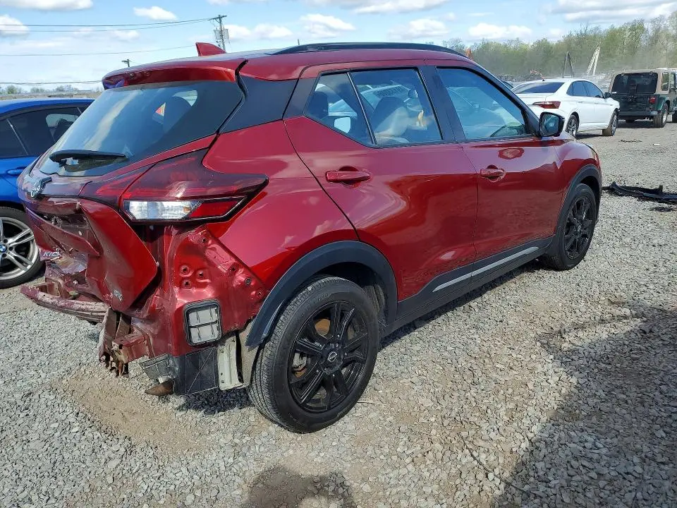 2023 NISSAN KICKS SR  