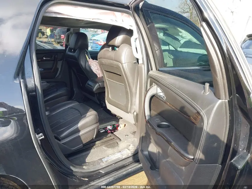 2016 GMC ACADIA DENALI