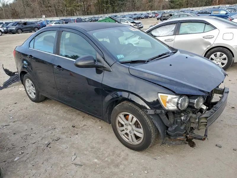 2016 CHEVROLET SONIC LT  