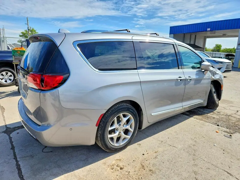 2018 CHRYSLER PACIFICA TOURING L  