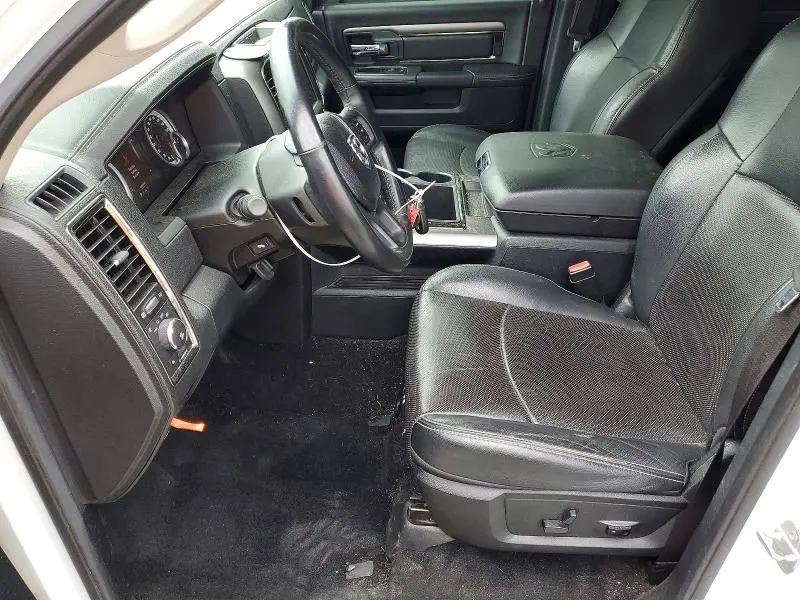 2014 RAM 1500 SPORT  