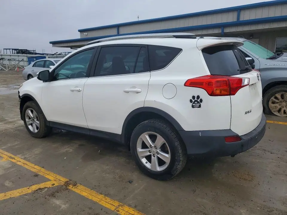 2013 TOYOTA RAV4 XLE  