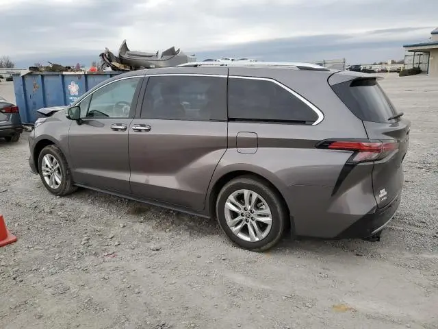 2023 TOYOTA SIENNA LIMITED  