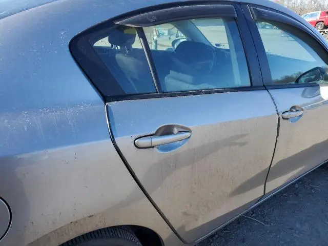 2011 MAZDA 3 I  