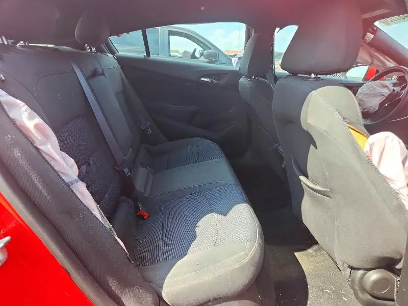 2017 CHEVROLET CRUZE LT  