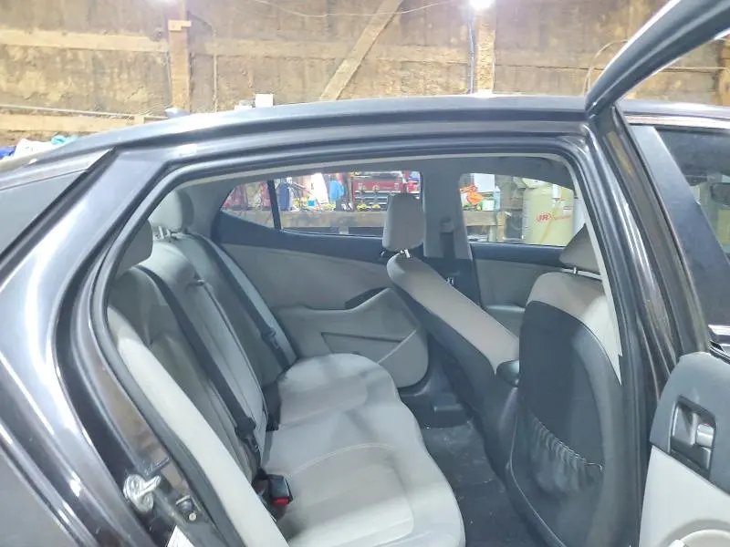 2011 KIA OPTIMA LX  