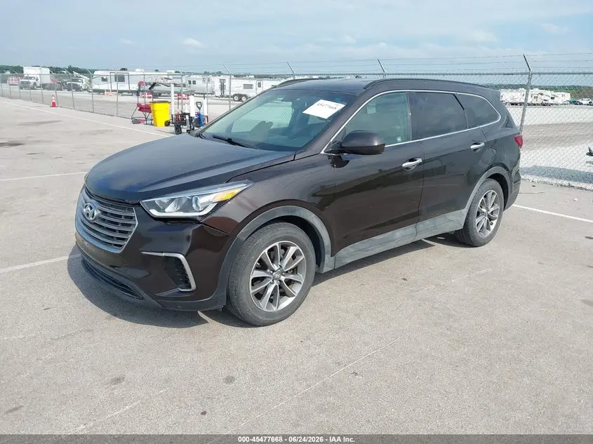 2017 HYUNDAI SANTA FE SE