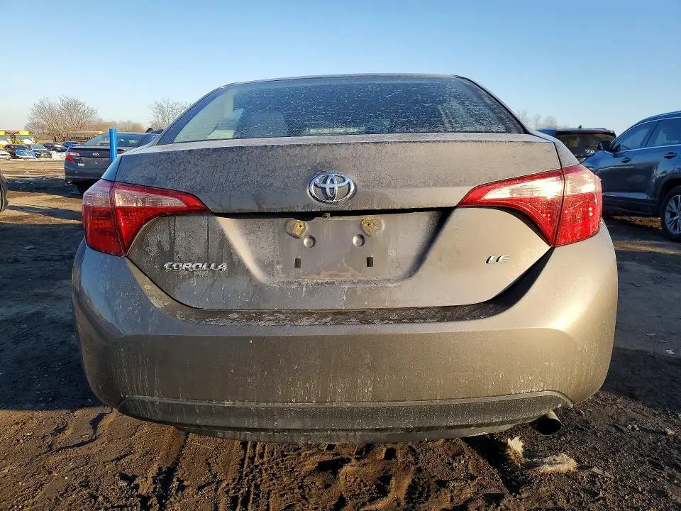 2019 TOYOTA COROLLA   