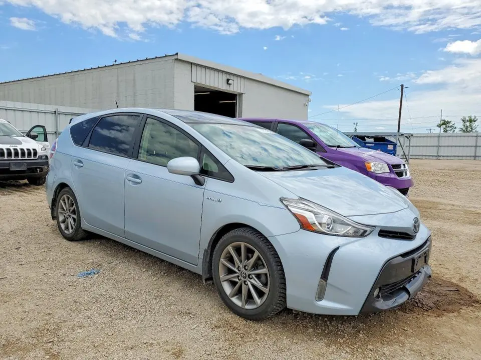 2016 TOYOTA PRIUS V FIVE  