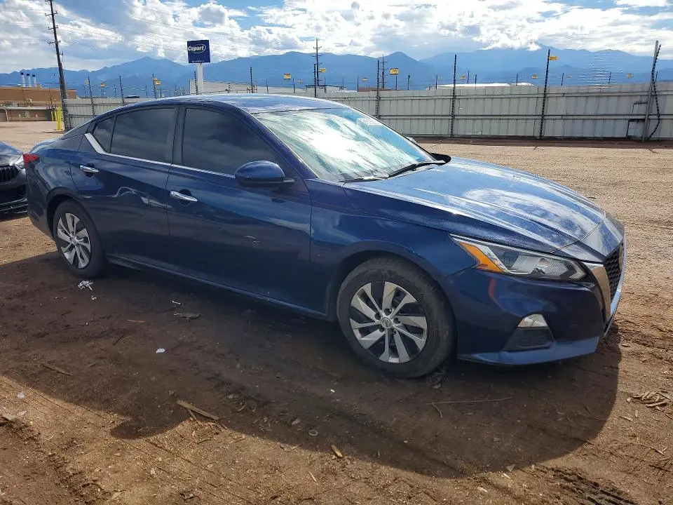 2020 NISSAN ALTIMA S  