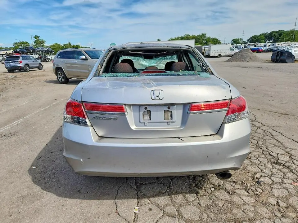2011 HONDA ACCORD EX  