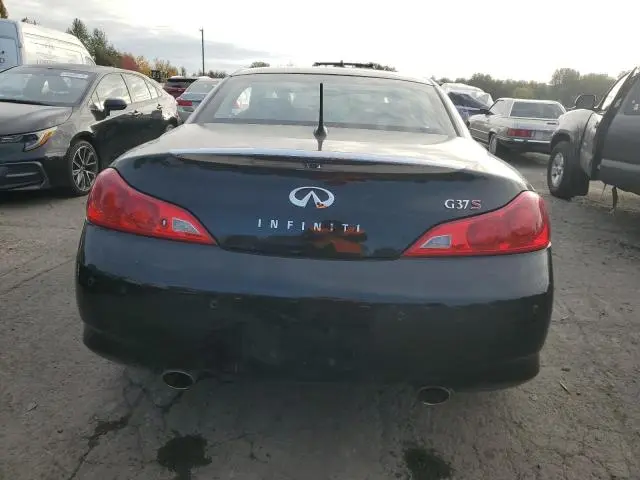 2011 INFINITI G37 BASE  