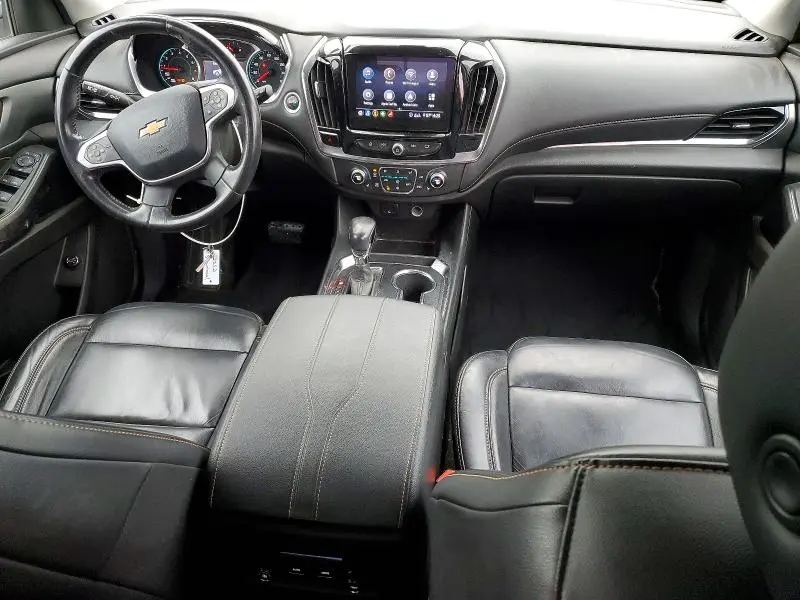 2021 CHEVROLET TRAVERSE LT  