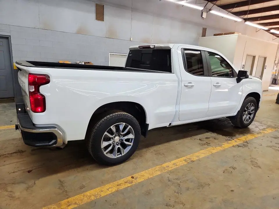 2021 CHEVROLET SILVERADO C1500 LT  