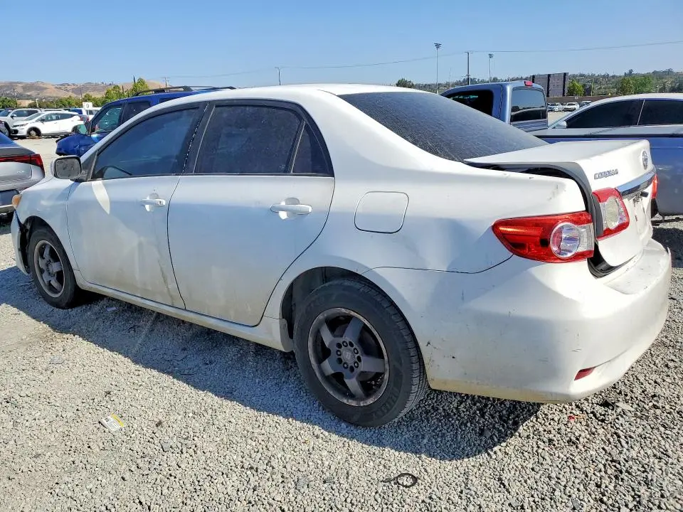 2011 TOYOTA COROLLA LE  