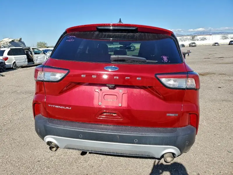 2020 FORD ESCAPE TITANIUM  
