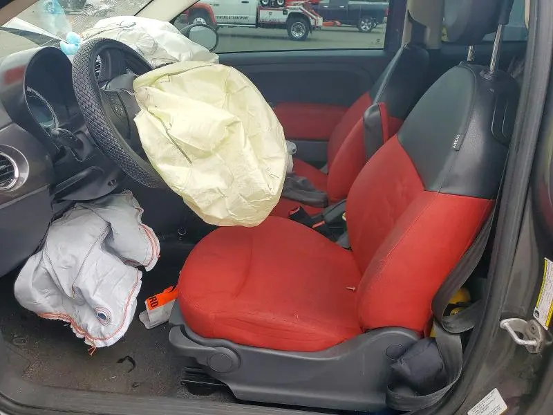 2014 FIAT 500 POP  