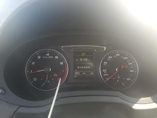 2016 AUDI Q3 PRESTIGE  