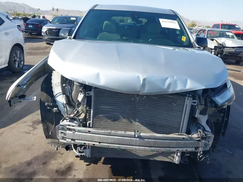 2022 CHEVROLET TRAVERSE FWD LS