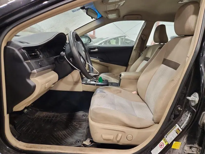2012 TOYOTA CAMRY LE  