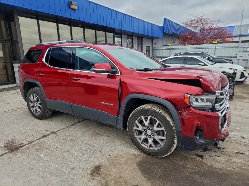 2021 GMC ACADIA SLT  