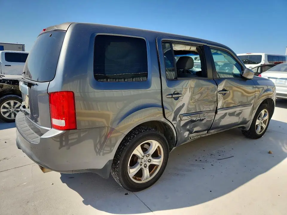 2012 HONDA PILOT EX  