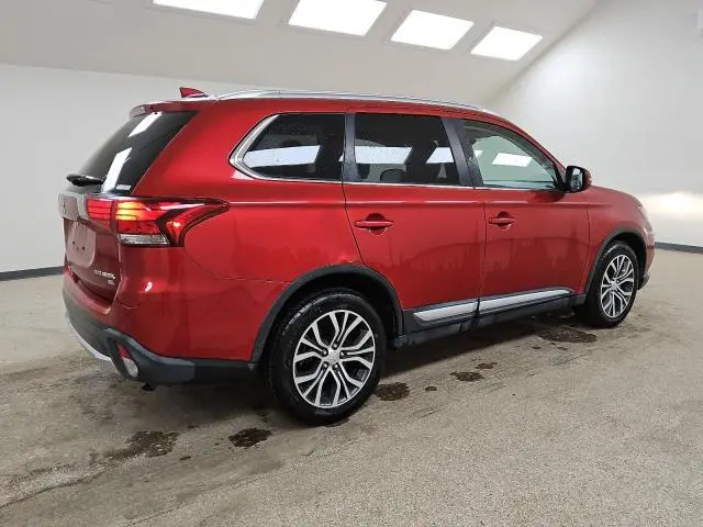 2018 MITSUBISHI OUTLANDER SE  