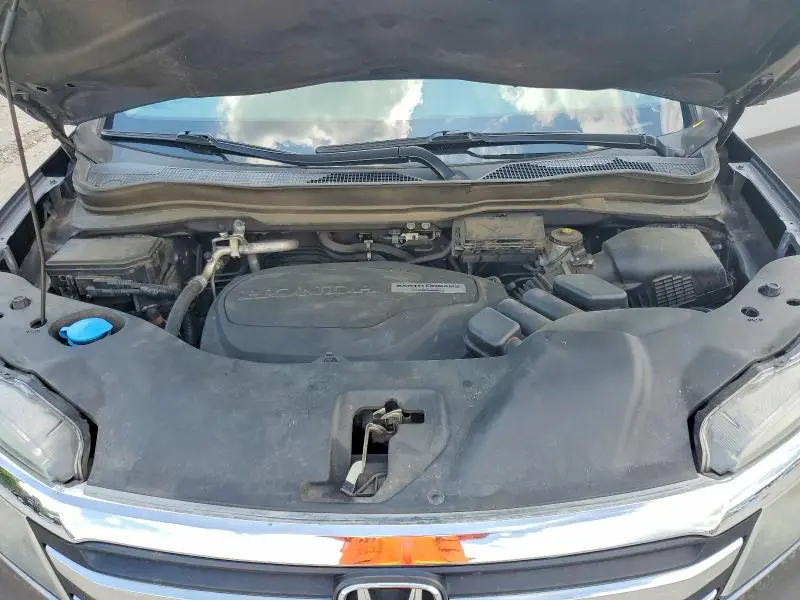 2016 HONDA PILOT EX  