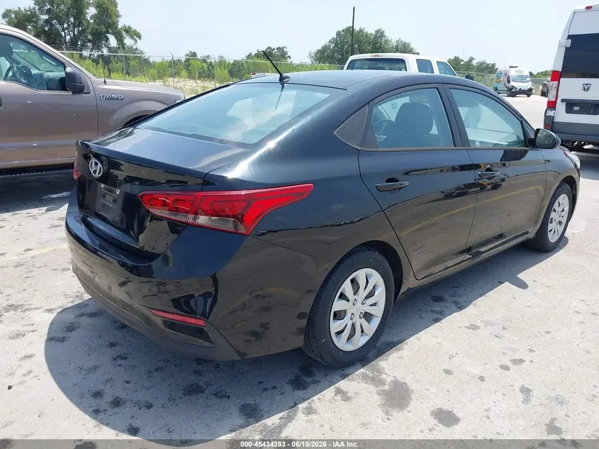 2020 HYUNDAI ACCENT SE