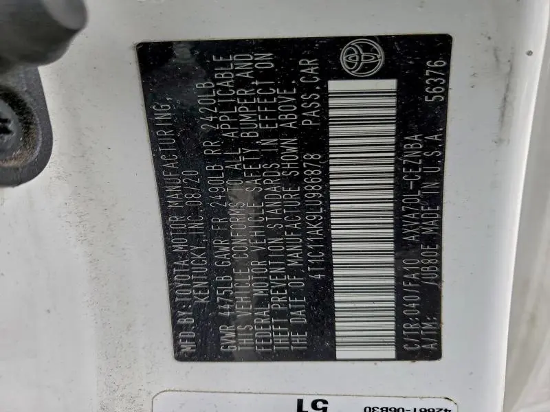 2020 TOYOTA CAMRY LE  