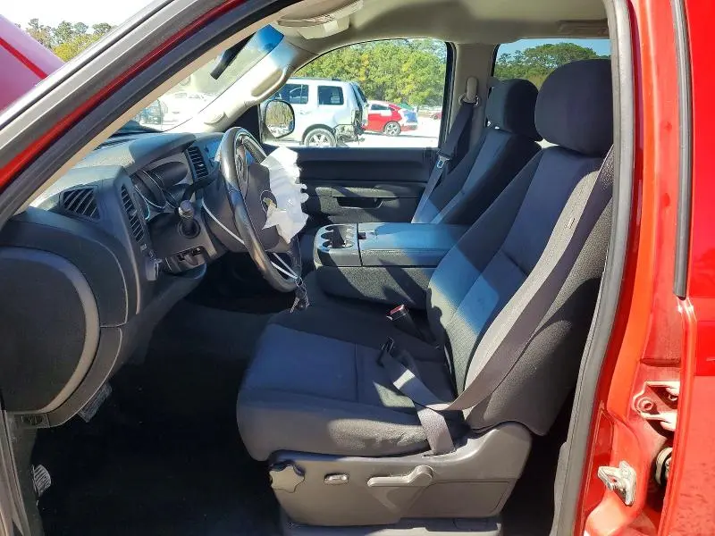 2013 CHEVROLET SILVERADO C1500 LT  