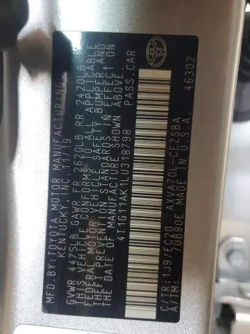 2020 TOYOTA CAMRY SE  