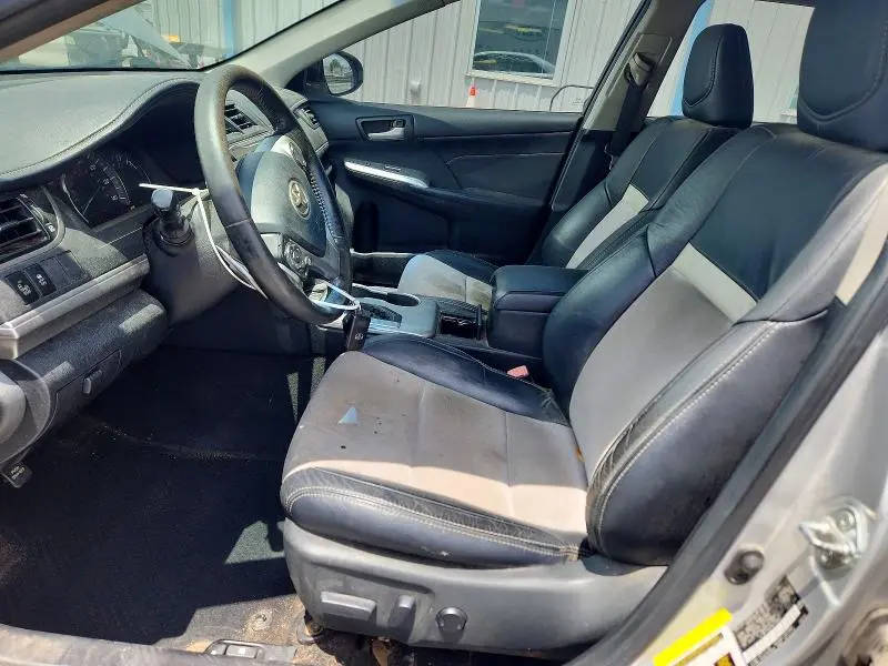 2013 TOYOTA CAMRY SE  