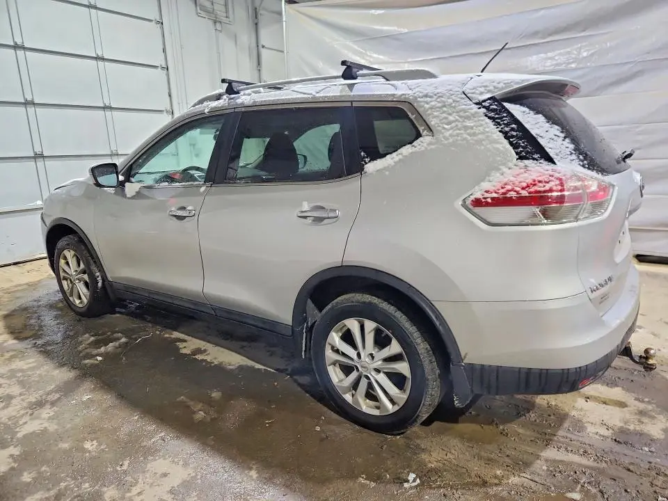 2015 NISSAN ROGUE SV  
