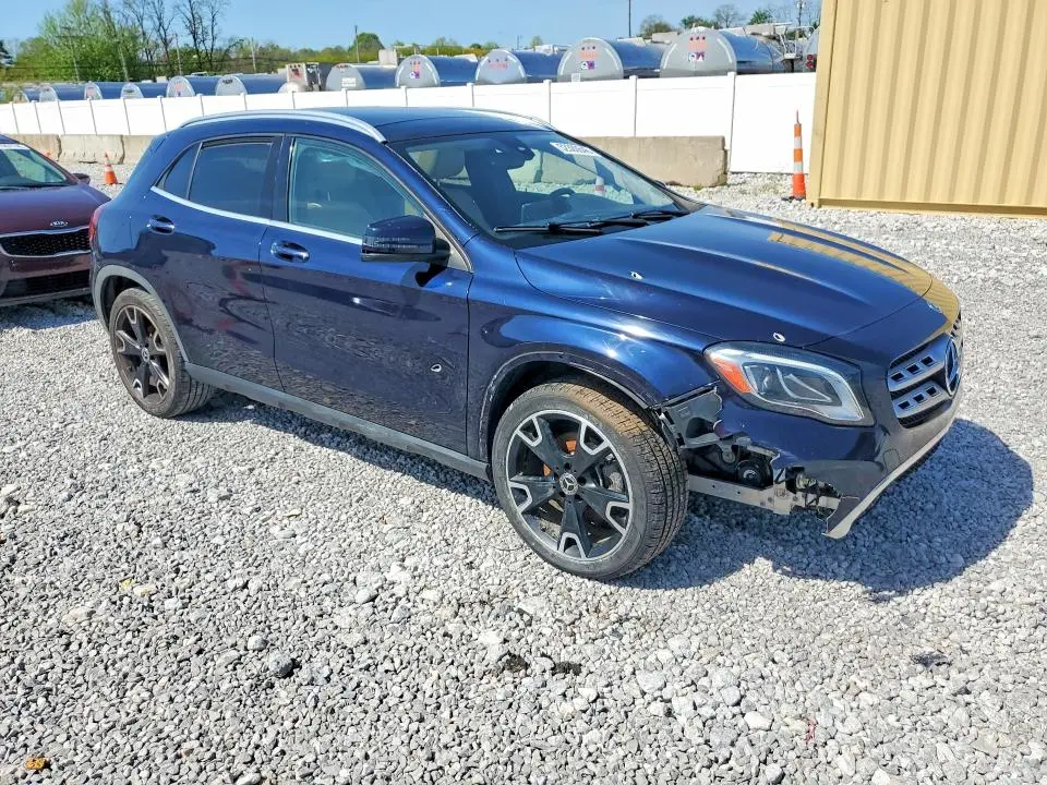 2019 MERCEDES-BENZ GLA 250  