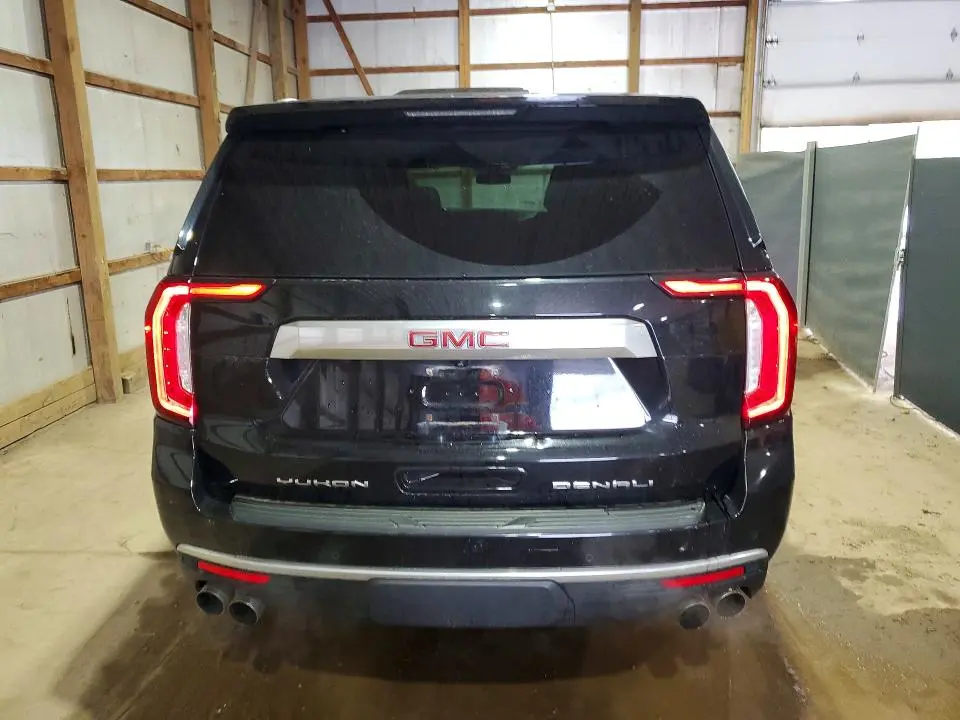 2022 GMC YUKON XL DENALI  