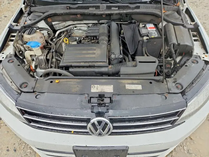 2017 VOLKSWAGEN JETTA SE  