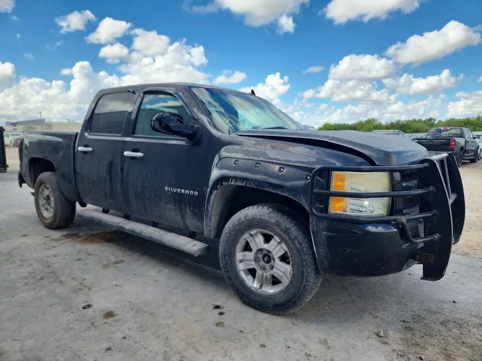 2011 CHEVROLET SILVERADO K1500 LS  