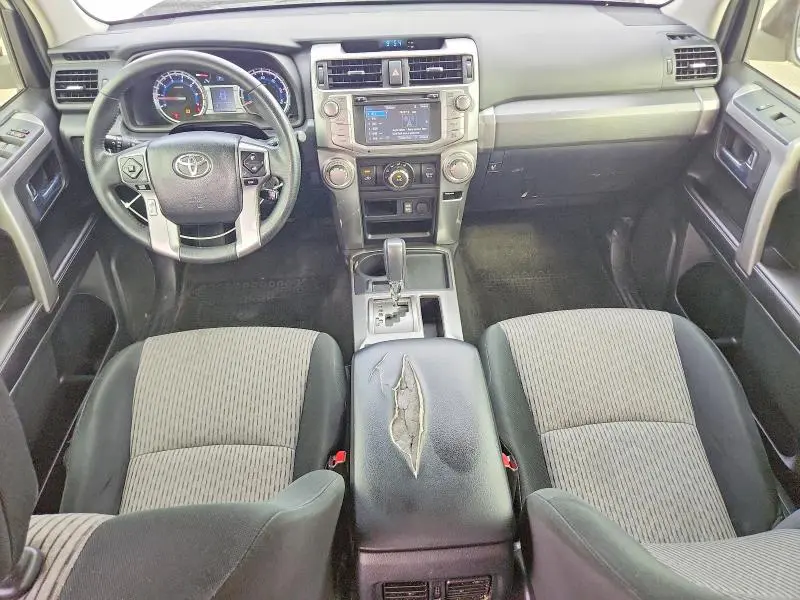2017 TOYOTA 4RUNNER SR5  