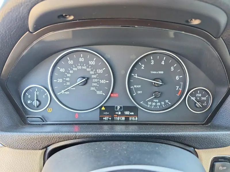 2013 BMW 320 I  