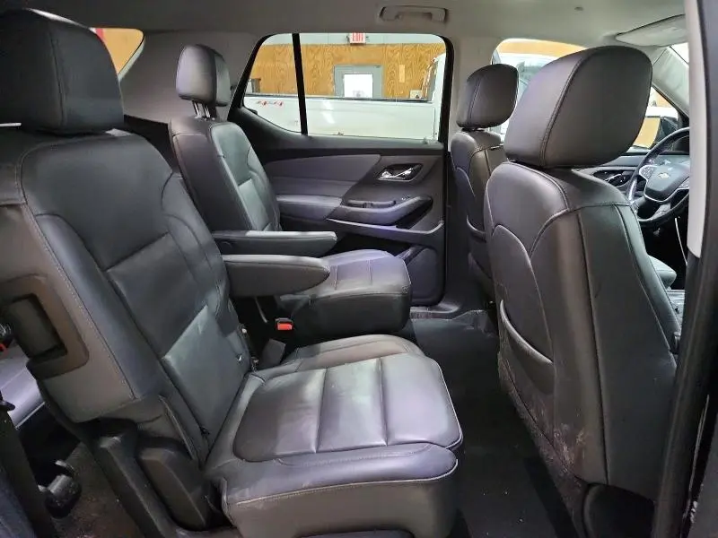2020 CHEVROLET TRAVERSE LT  