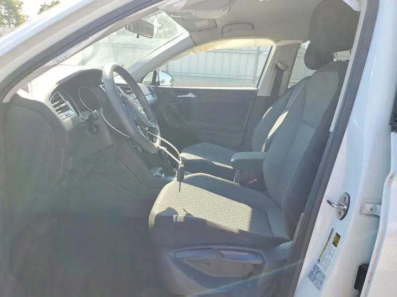 2018 VOLKSWAGEN TIGUAN S  