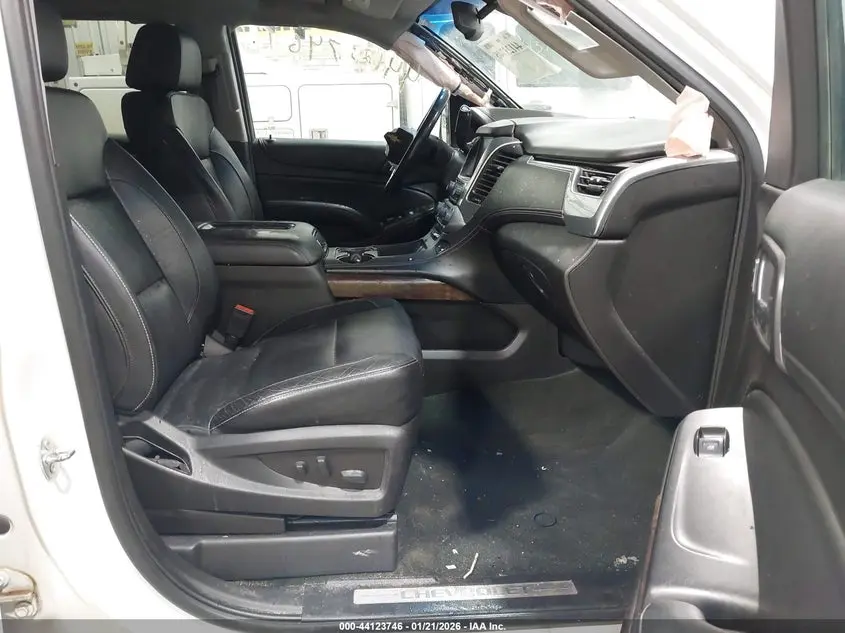 2016 CHEVROLET SUBURBAN LT