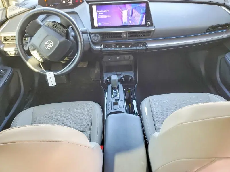 2023 TOYOTA PRIUS XLE  