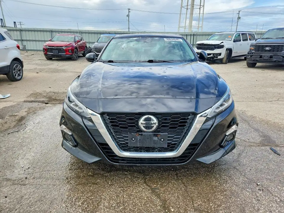 2020 NISSAN ALTIMA SL  
