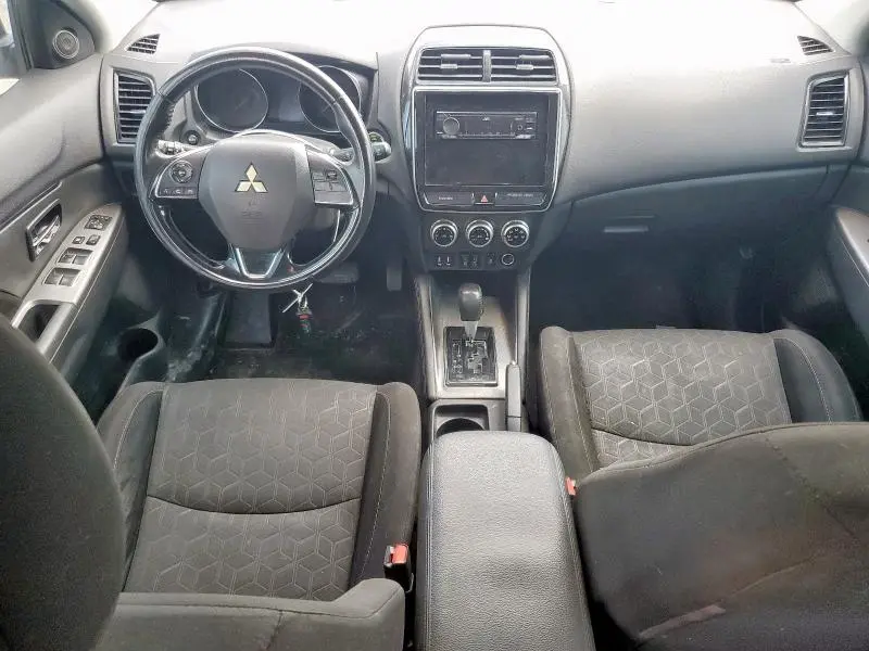 2020 MITSUBISHI OUTLANDER SPORT SE  