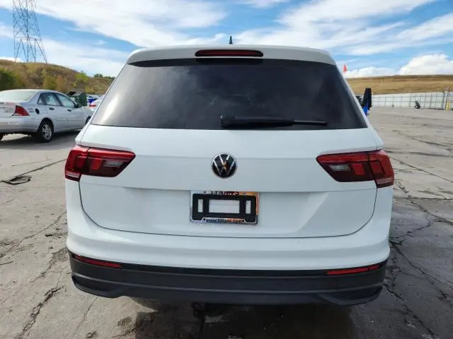 2024 VOLKSWAGEN TIGUAN SE  